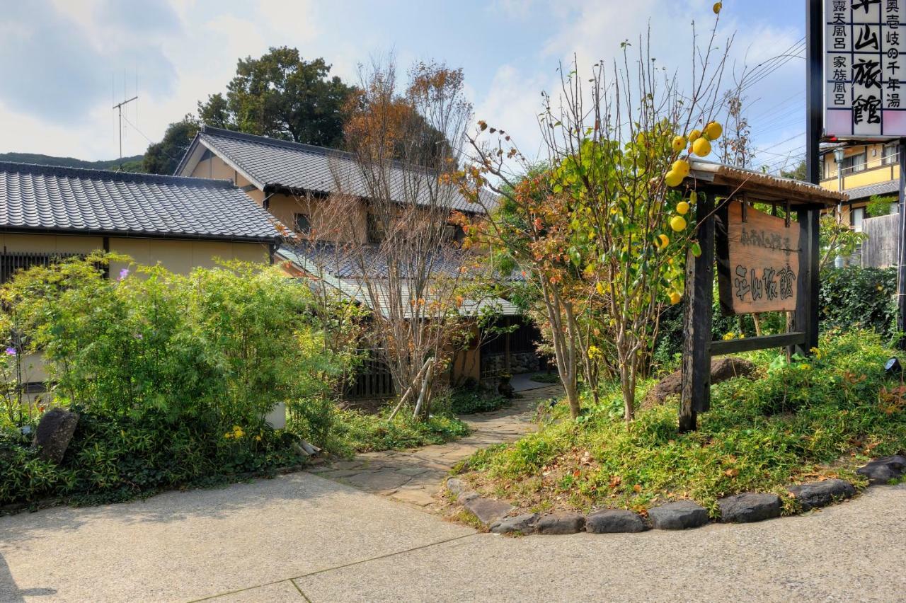 Hirayama Ryokan Iki Exterior foto